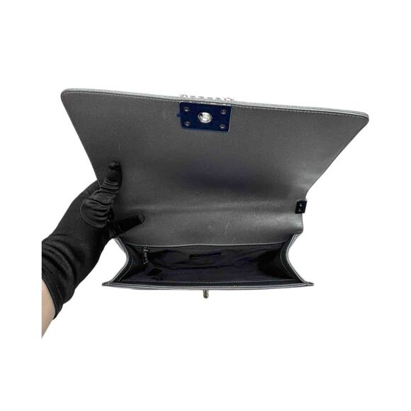 CHANEL Boy Medium Tweed Leather In Metallic Grey - Picture 5 of 5